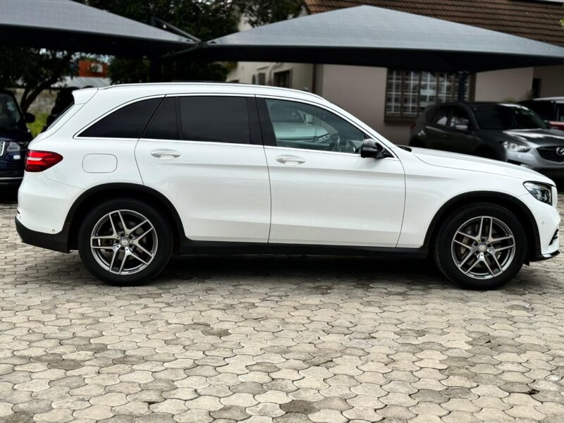 Mercedes Benz GLC