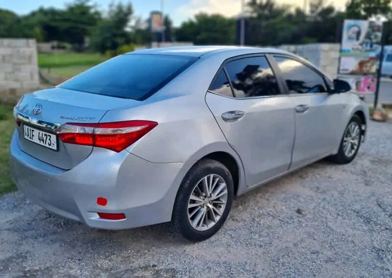 Toyota Corolla Altis