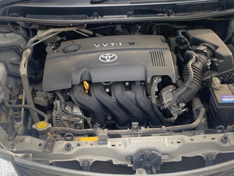 Silver Toyota allion